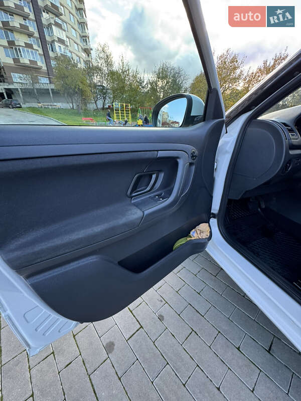 Универсал Skoda Fabia 2010 в Львове фото 14 Универсал Skoda Fabia 2010 в Львове