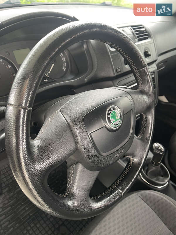 Хетчбек Skoda Fabia 2012 в Білій Церкві фото 5 Хетчбек Skoda Fabia 2012 в Білій Церкві