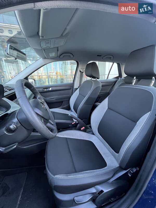 Хэтчбек Skoda Fabia 2018 в Киеве фото 13 Хэтчбек Skoda Fabia 2018 в Киеве