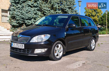 Універсал Skoda Fabia 2011 в Новодністровську