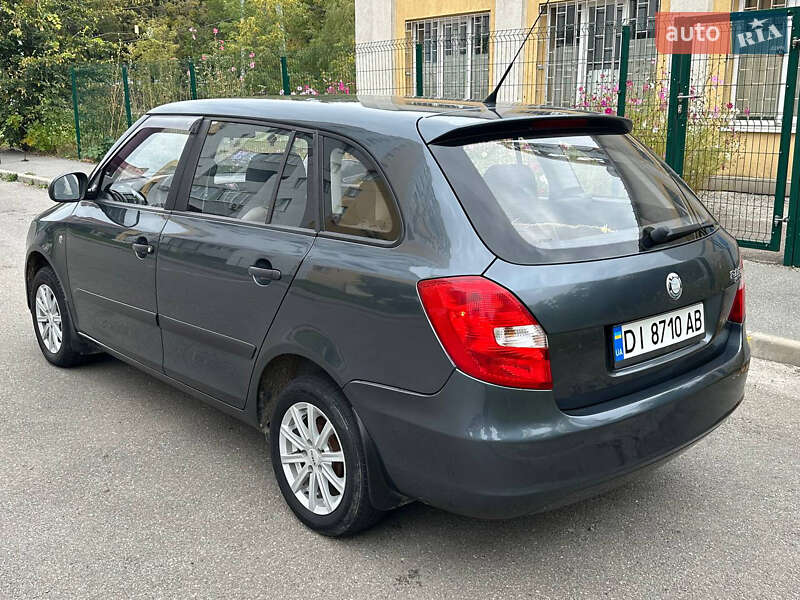 Универсал Skoda Fabia 2008 в Харькове