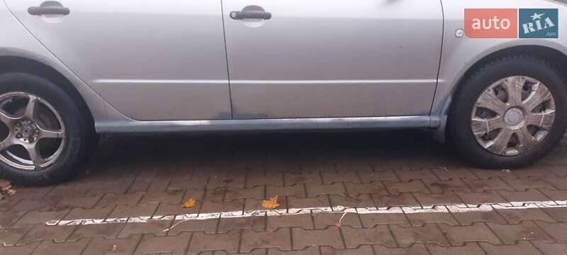 Хэтчбек Skoda Fabia 2005 в Сумах