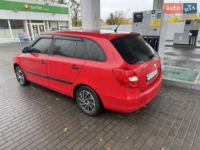 Универсал Skoda Fabia 2008 в Ужгороде фото 2 Универсал Skoda Fabia 2008 в Ужгороде
