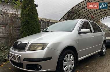 Хэтчбек Skoda Fabia 2006 в Киеве Хэтчбек Skoda Fabia 2006 в Киеве