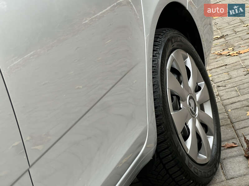 Универсал Skoda Fabia 2011 в Трускавце