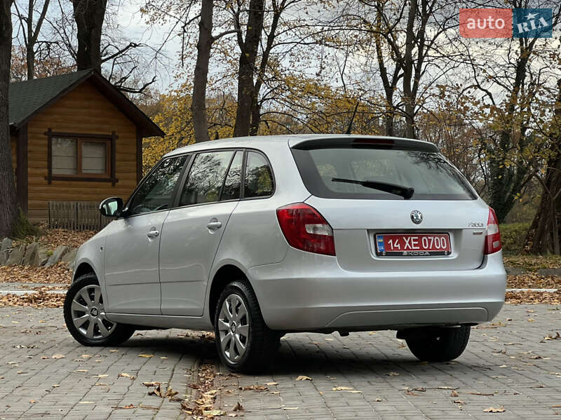 Универсал Skoda Fabia 2011 в Трускавце