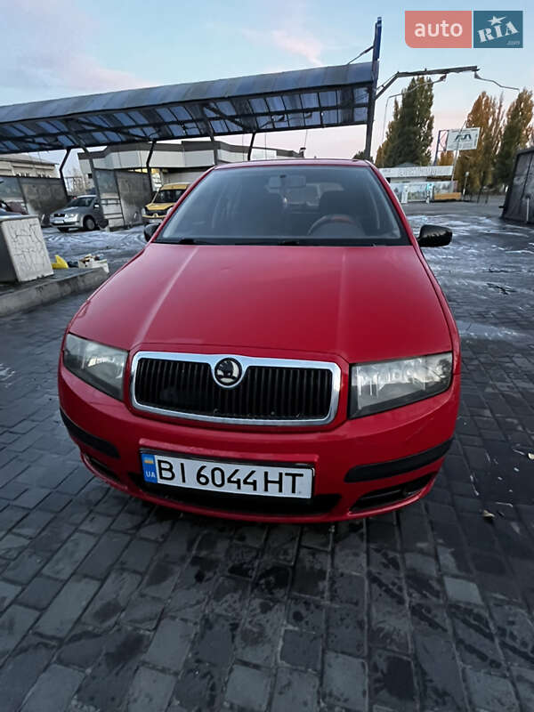 Хэтчбек Skoda Fabia 2006 в Кременчуге