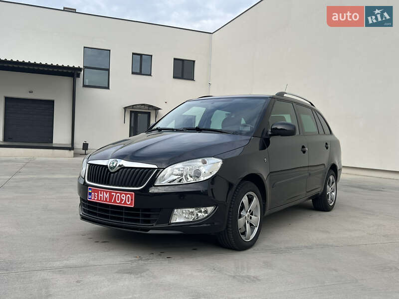 Універсал Skoda Fabia 2010 в Луцьку фото 2 Універсал Skoda Fabia 2010 в Луцьку