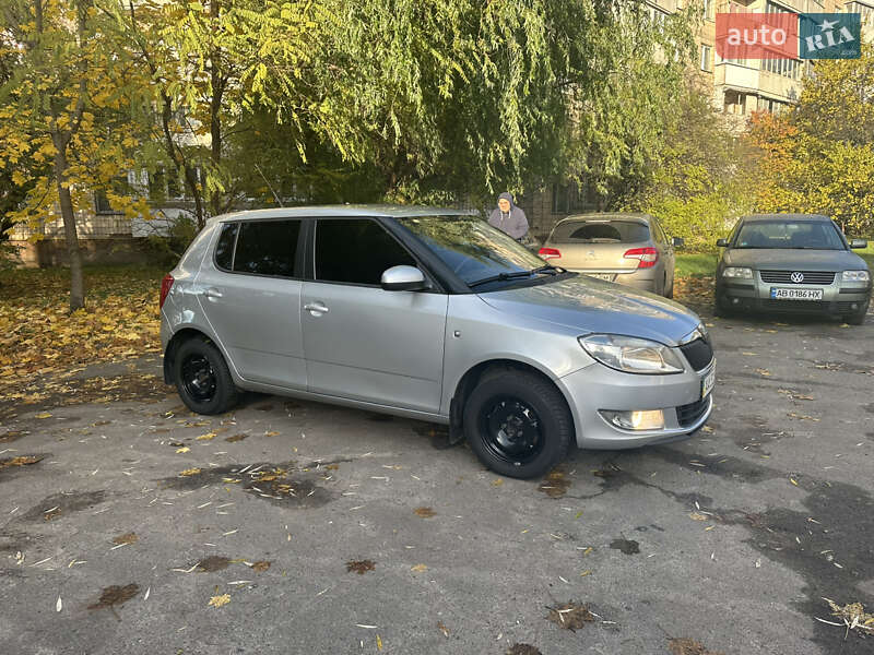 Хэтчбек Skoda Fabia 2011 в Киеве фото 18 Хэтчбек Skoda Fabia 2011 в Киеве