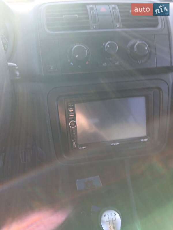 Хэтчбек Skoda Fabia 2008 в Черновцах