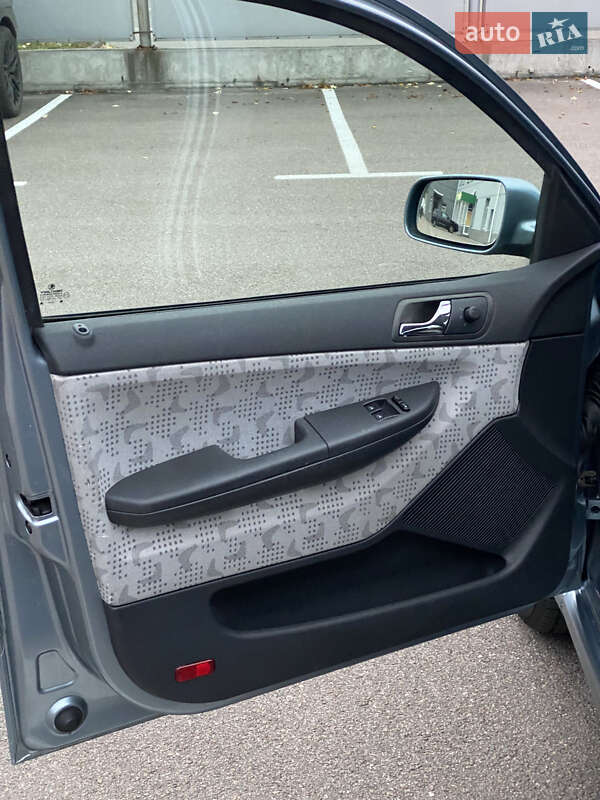 Універсал Skoda Fabia 2003 в Києві фото 26 Універсал Skoda Fabia 2003 в Києві