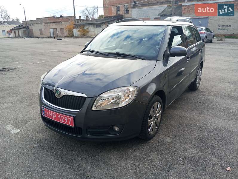Універсал Skoda Fabia 2009 в Чернігові фото 3 Універсал Skoda Fabia 2009 в Чернігові