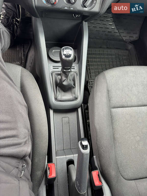 Універсал Skoda Fabia 2016 в Дніпрі