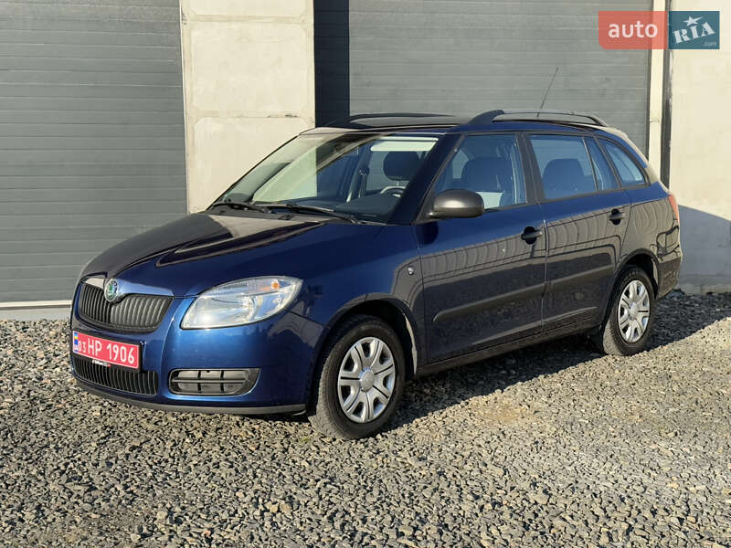 Универсал Skoda Fabia 2009 в Луцке фото 2 Универсал Skoda Fabia 2009 в Луцке