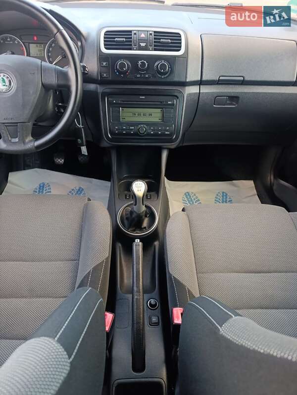 Универсал Skoda Fabia 2008 в Полтаве