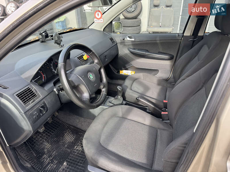 Универсал Skoda Fabia 2005 в Староконстантинове фото 15 Универсал Skoda Fabia 2005 в Староконстантинове