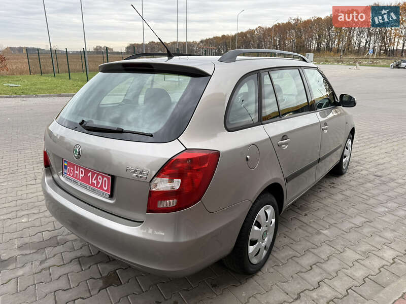 Универсал Skoda Fabia 2008 в Луцке фото 5 Универсал Skoda Fabia 2008 в Луцке