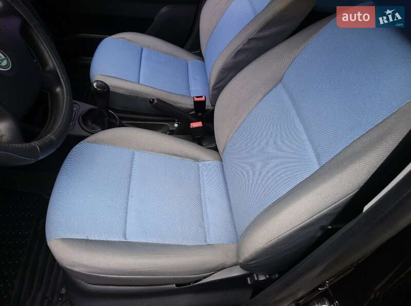 Хэтчбек Skoda Fabia 2008 в Миргороде