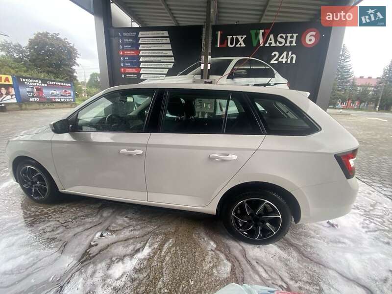 Универсал Skoda Fabia 2015 в Коломые