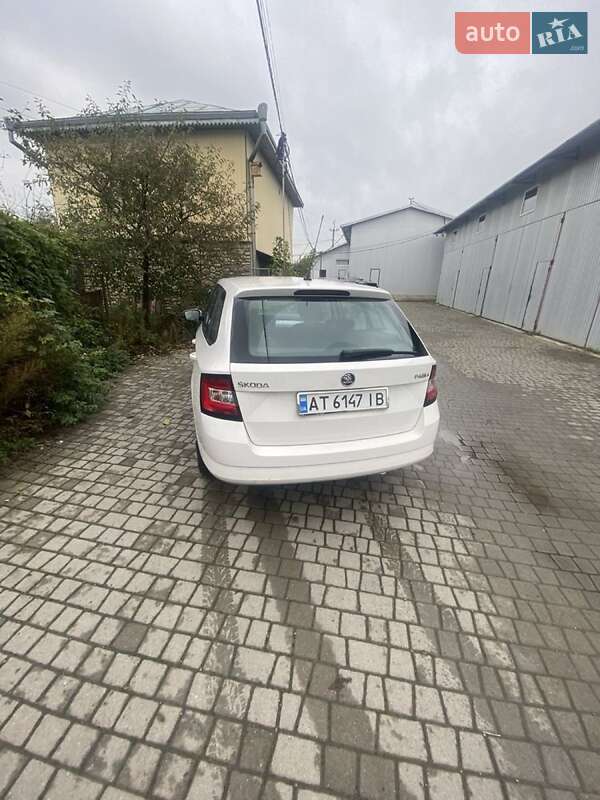 Универсал Skoda Fabia 2015 в Коломые