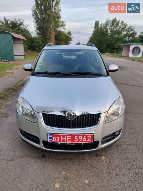 Универсал Skoda Fabia 2010 в Барышевке