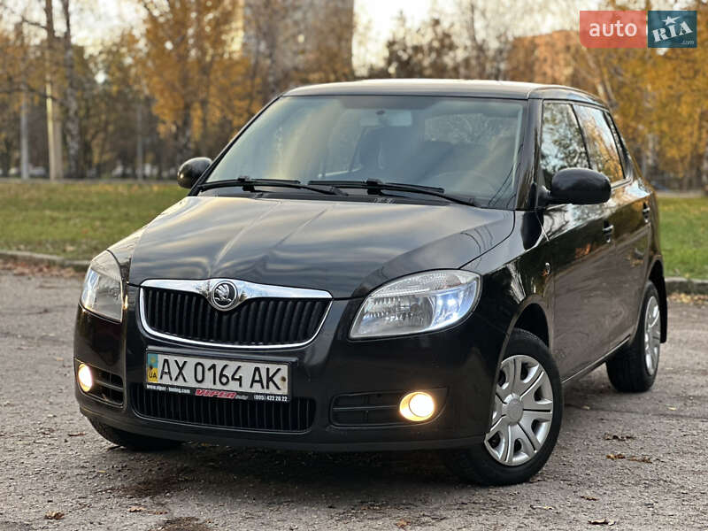 Хэтчбек Skoda Fabia 2007 в Харькове