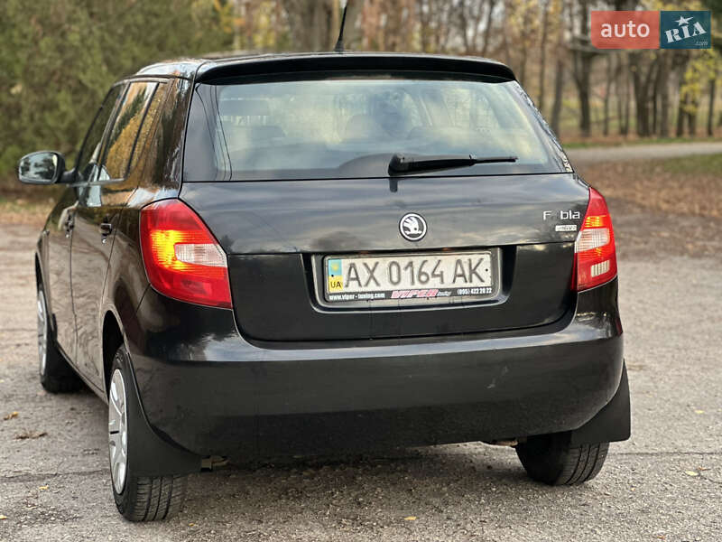Хэтчбек Skoda Fabia 2007 в Харькове