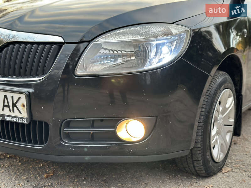 Хэтчбек Skoda Fabia 2007 в Харькове