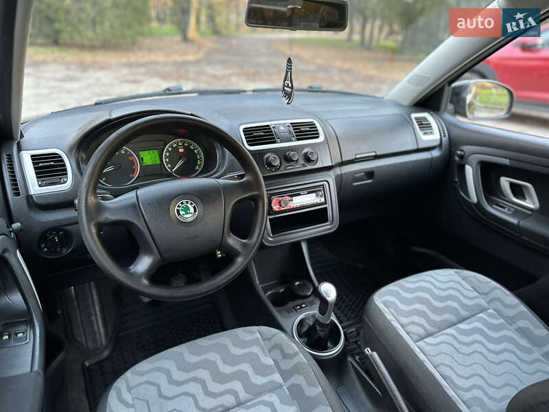 Хэтчбек Skoda Fabia 2007 в Харькове