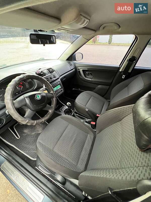 Хетчбек Skoda Fabia 2010 в Тернополі