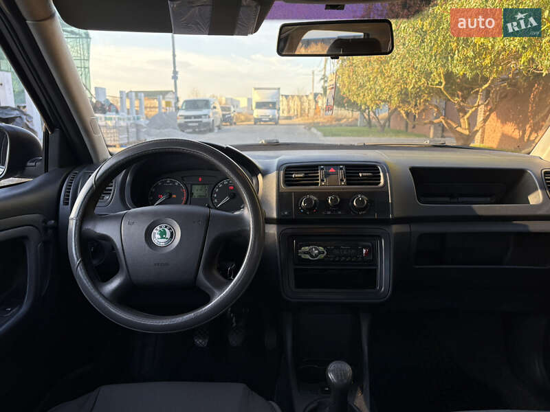 Хэтчбек Skoda Fabia 2008 в Киеве