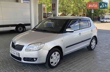Хэтчбек Skoda Fabia 2008 в Николаеве
