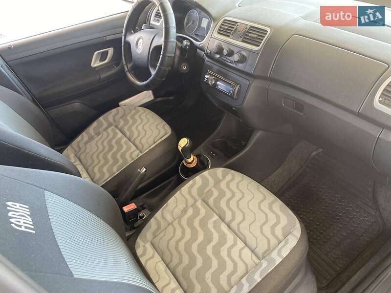 Хэтчбек Skoda Fabia 2008 в Николаеве фото 27 Хэтчбек Skoda Fabia 2008 в Николаеве