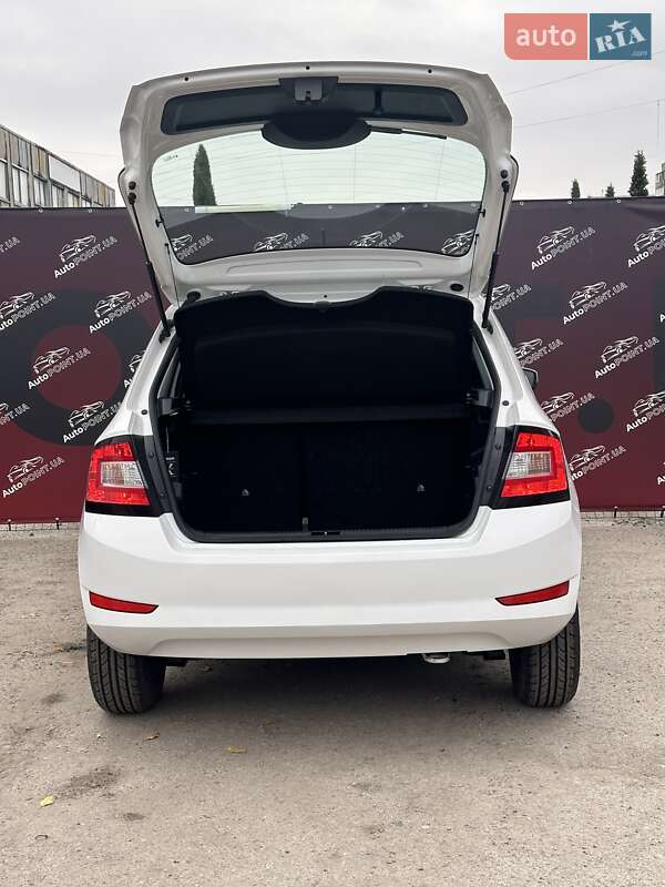 Хэтчбек Skoda Fabia 2019 в Сумах