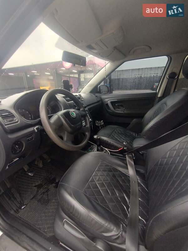 Хэтчбек Skoda Fabia 2011 в Львове фото 5 Хэтчбек Skoda Fabia 2011 в Львове