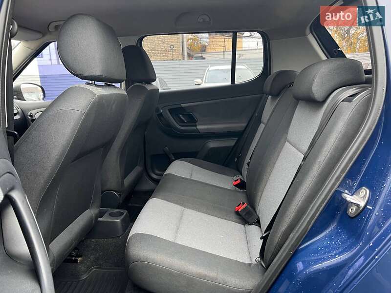 Хэтчбек Skoda Fabia 2013 в Киеве фото 10 Хэтчбек Skoda Fabia 2013 в Киеве