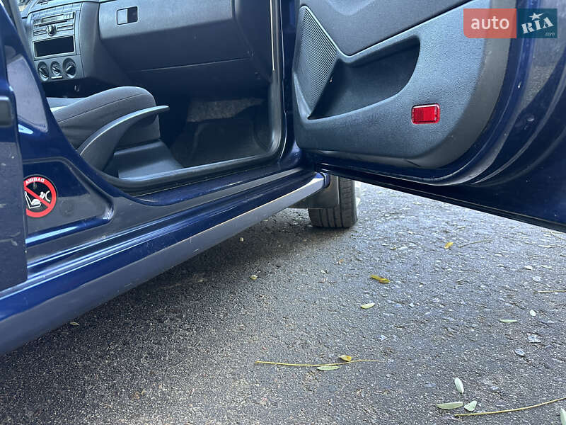 Универсал Skoda Fabia 2004 в Шостке