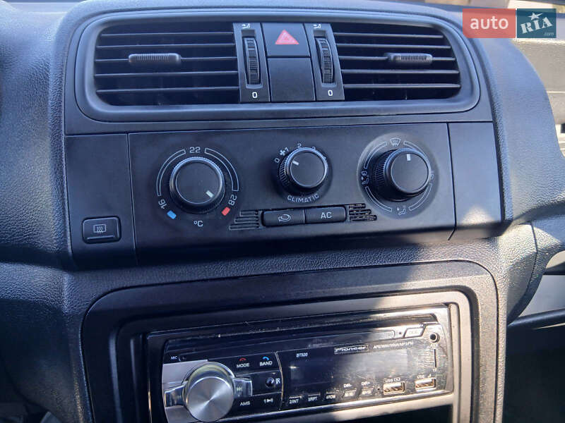 Хэтчбек Skoda Fabia 2007 в Миргороде фото 17 Хэтчбек Skoda Fabia 2007 в Миргороде