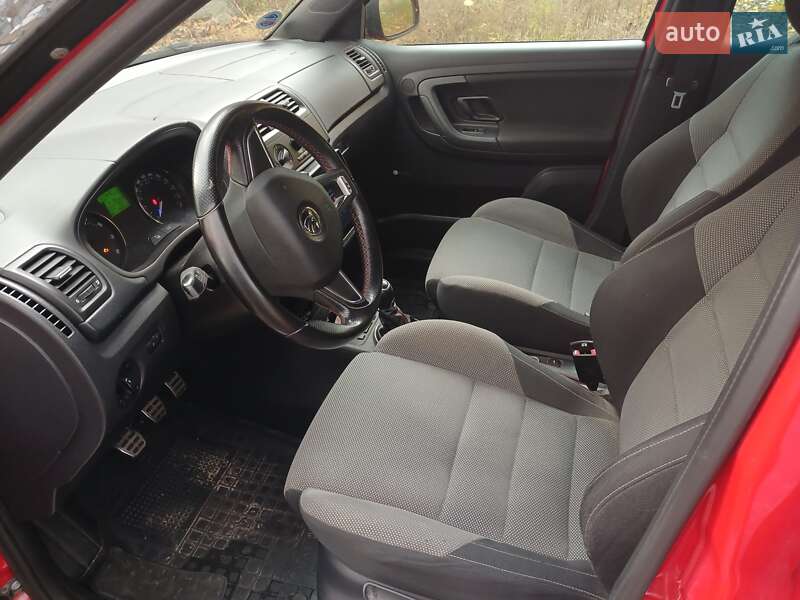 Универсал Skoda Fabia 2014 в Киеве фото 8 Универсал Skoda Fabia 2014 в Киеве