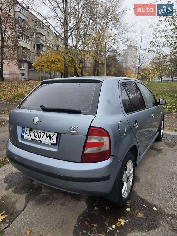 Хетчбек Skoda Fabia 2005 в Харкові