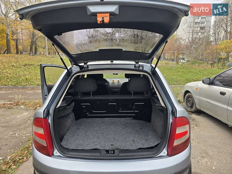 Хетчбек Skoda Fabia 2005 в Харкові