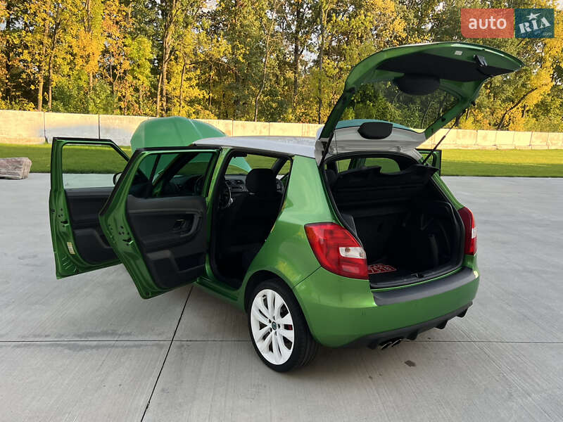 Хетчбек Skoda Fabia 2011 в Луцьку фото 145 Хетчбек Skoda Fabia 2011 в Луцьку