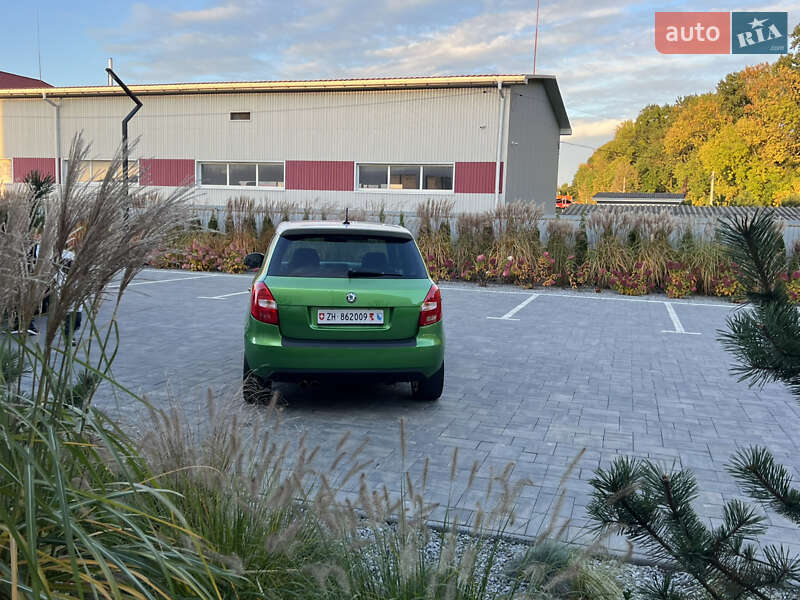 Хетчбек Skoda Fabia 2011 в Луцьку фото 191 Хетчбек Skoda Fabia 2011 в Луцьку