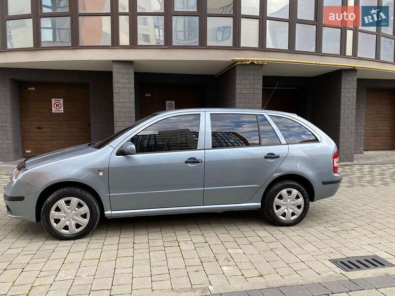 Универсал Skoda Fabia 2005 в Ивано-Франковске