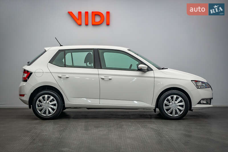 Хэтчбек Skoda Fabia 2018 в Киеве