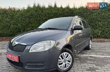 Универсал Skoda Fabia 2009 в Луцке