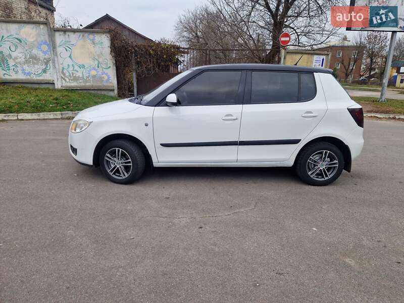 Хэтчбек Skoda Fabia 2008 в Шостке фото 4 Хэтчбек Skoda Fabia 2008 в Шостке