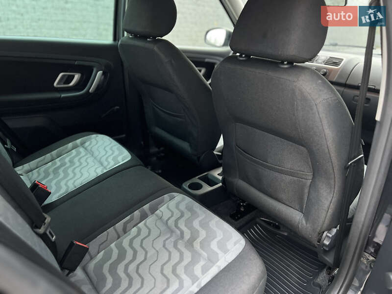 Універсал Skoda Fabia 2008 в Луцьку фото 43 Універсал Skoda Fabia 2008 в Луцьку