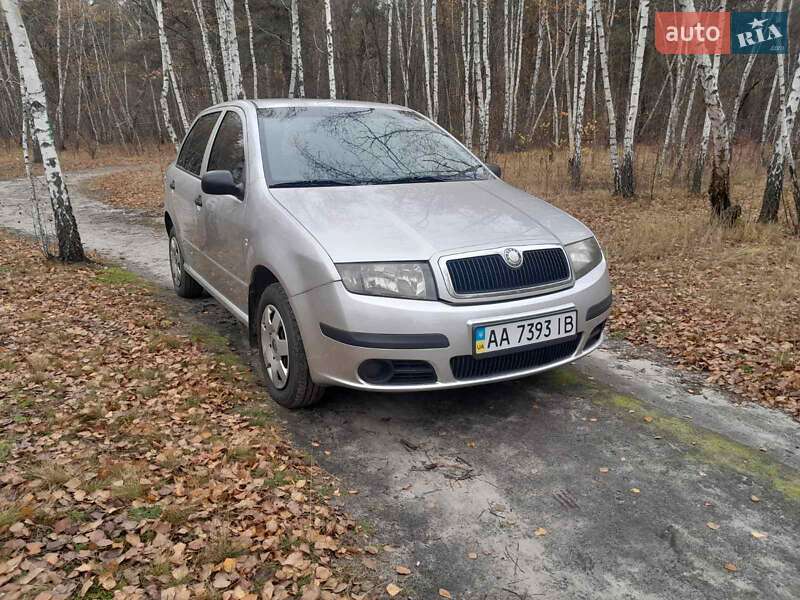 Хэтчбек Skoda Fabia 2007 в Киеве фото 2 Хэтчбек Skoda Fabia 2007 в Киеве