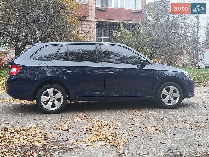 Универсал Skoda Fabia 2016 в Киеве